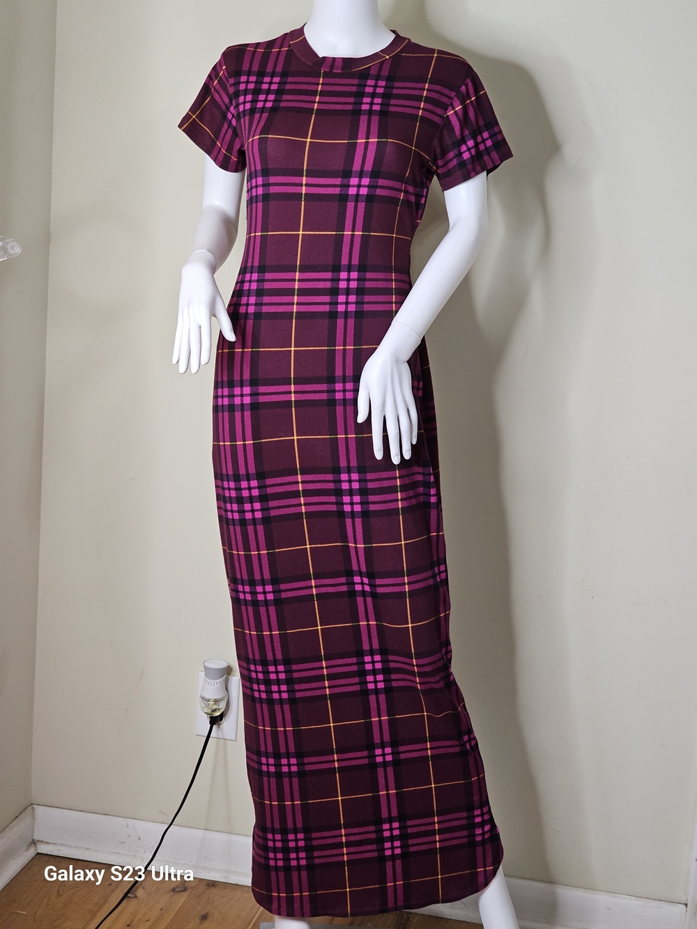 Women’s Plaid Short-Sleeve Maxi Dress in Purple Pink Yellow